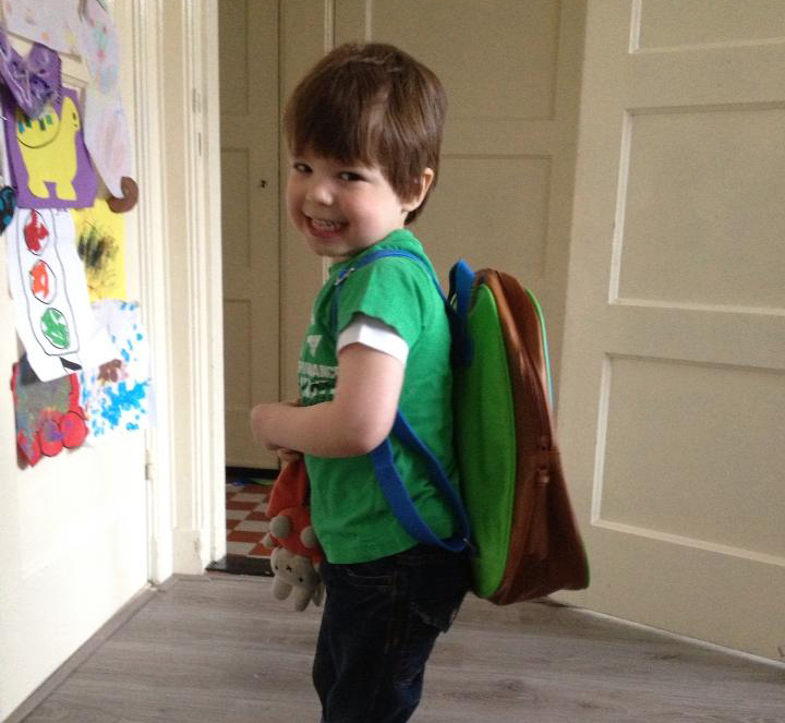 eerste schooldag, kind eerste keer school, mijnschrijfschrift