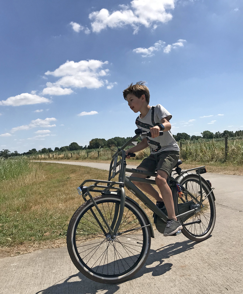 Cortina kinderfiets - transport kinderfiets getest by BOYSLABEL