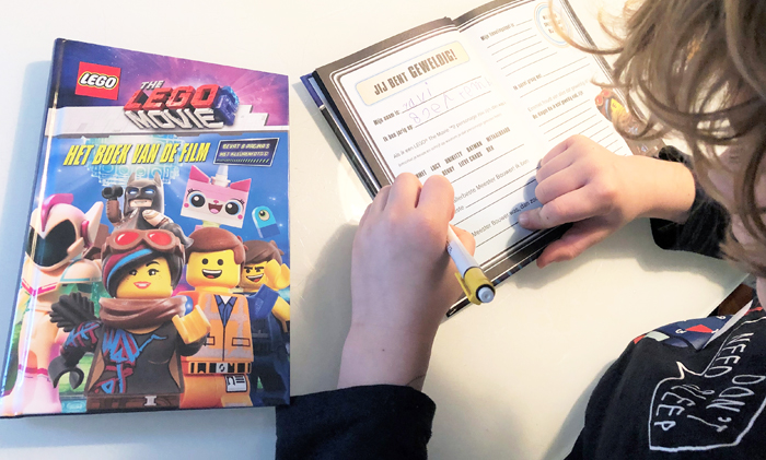 The LEGO movie 2 boek lego boeken, review lego movie het boek van de film, meis en maas