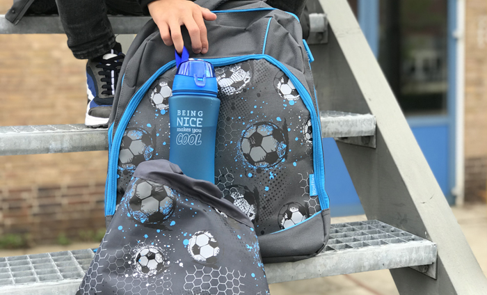 Optimal shutter Veil Rugzak met voetbal print - dé schooltas voor voetballers | BACK2SCHOOL