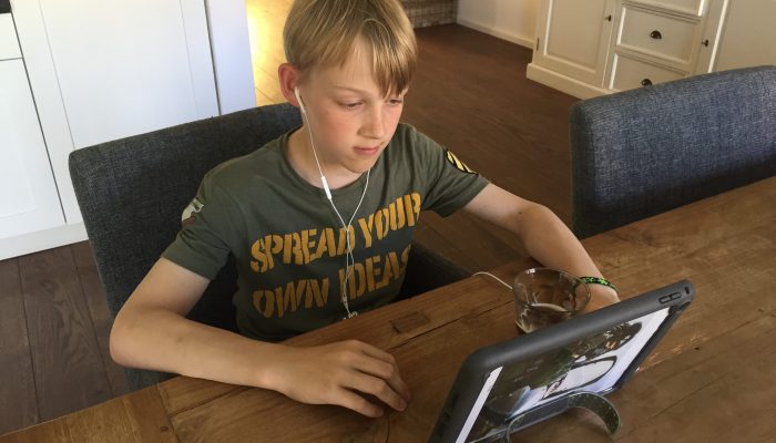 puberzoon, pubergedrag, praten met je puber, opvoeding en pubers