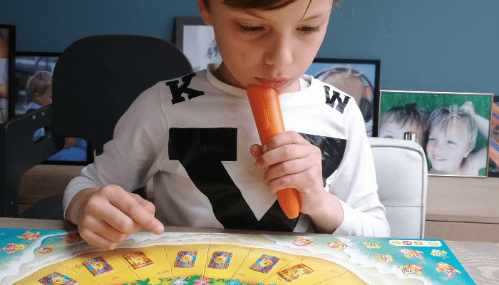 hoogbegaafd, hoogbegaafd kind, hoe omgaan met hoogbegaafd kind, hoe weet ik of mijn kind hoogbegaafd is