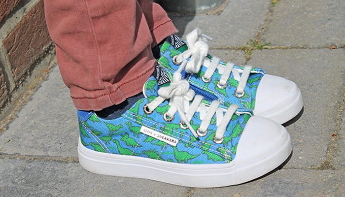 kinderschoenen dino print, dino schoenen