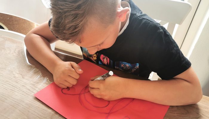 schrijftherapie, schrijffysio, moeite met schrijven, schrijfachterstand kind