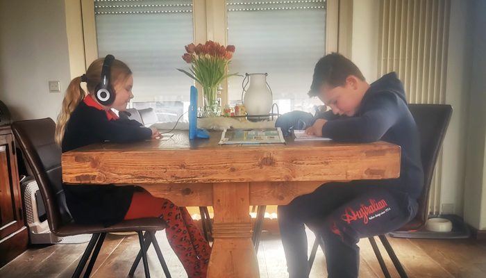thuisonderwijs, thuis leren, huiswerk, thuiswerk, mamajuf, schoolwerk